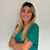 Ambra, partner Med-Wave, ritratto in divisa da studio